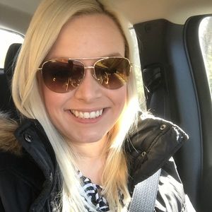 Meet your Posher, Lindsey